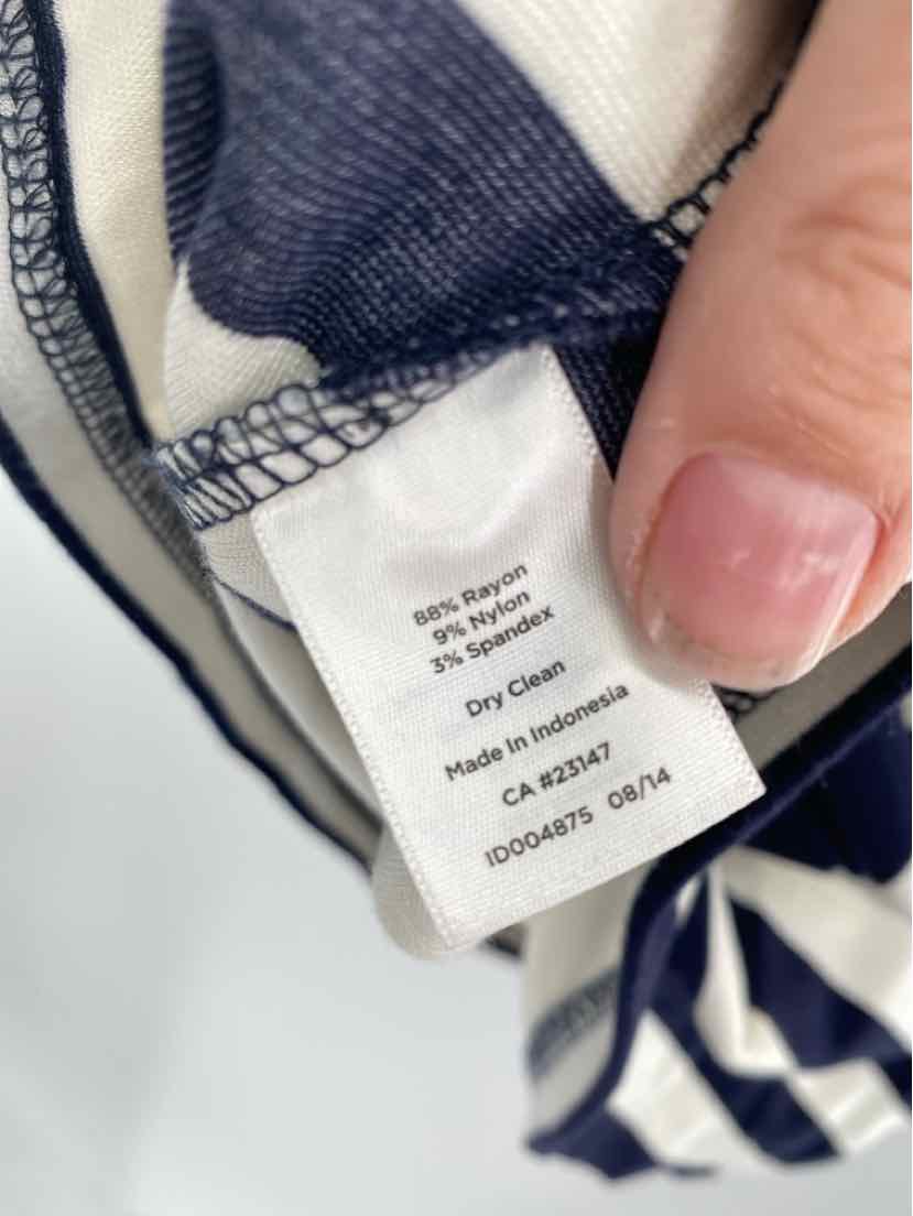 Size M Talbots Navy Shirt