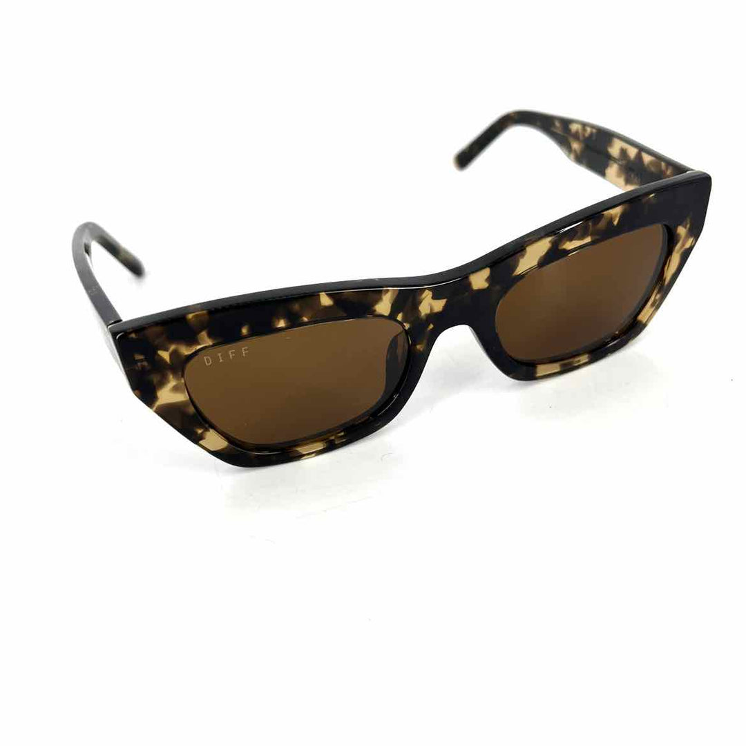 DIFF Sunglasses