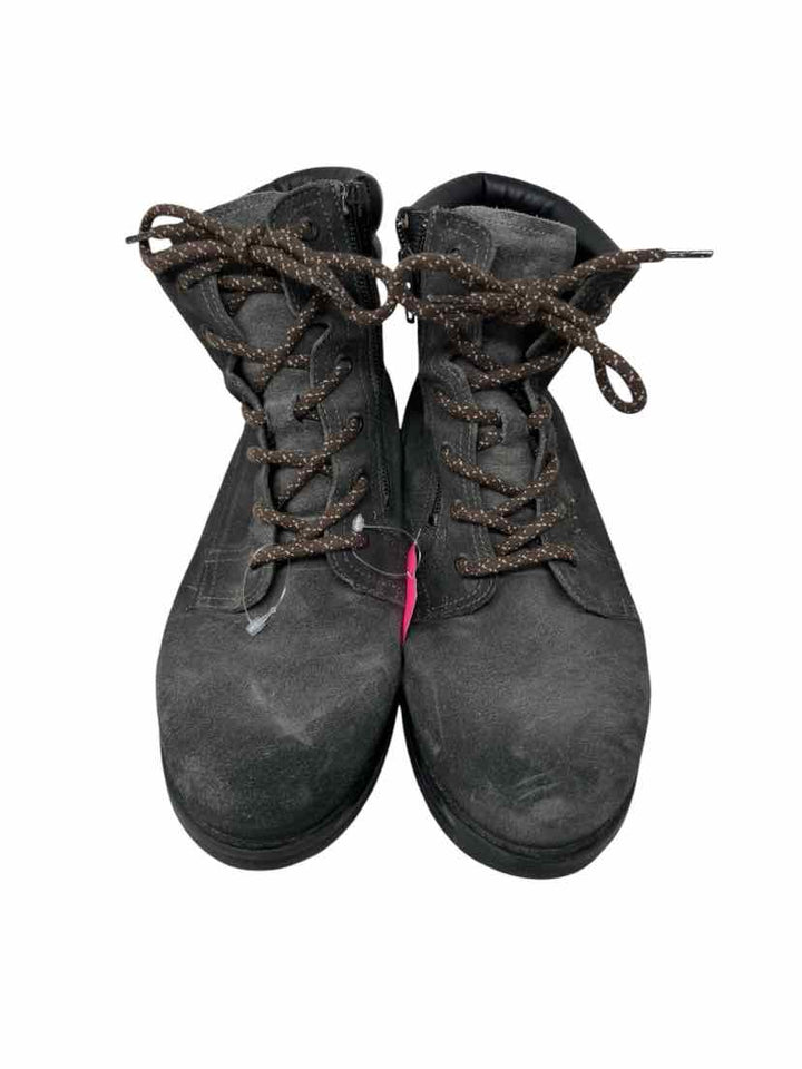 Shoe Size 8 TAOS Gray Leather Boots