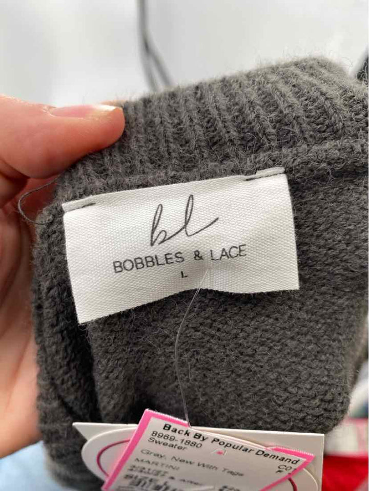 Size L Gray Sweater