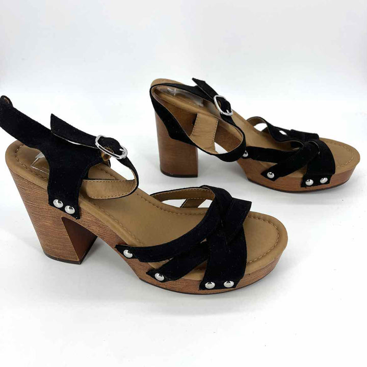 Shoe Size 8.5 KAARI Black Sandals