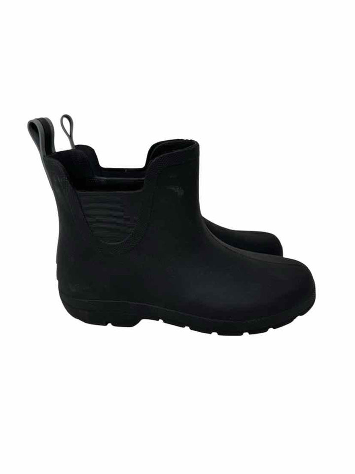 Shoe Size 8 Black Boots