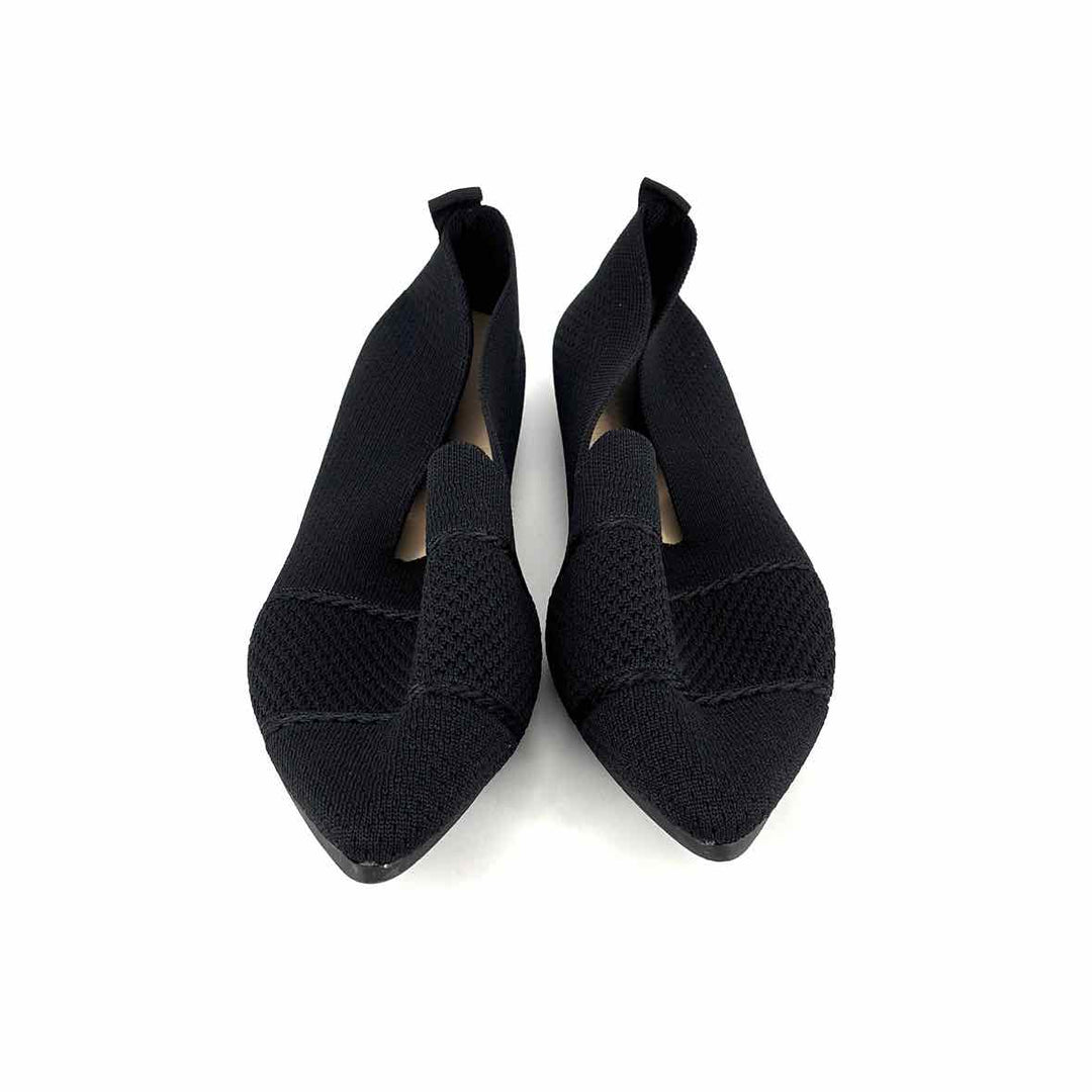 Shoe Size 9.5 Black Flats