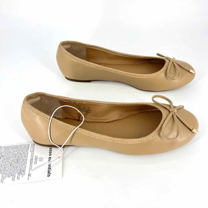 Shoe Size 8 Taupe Faux Leather Flats