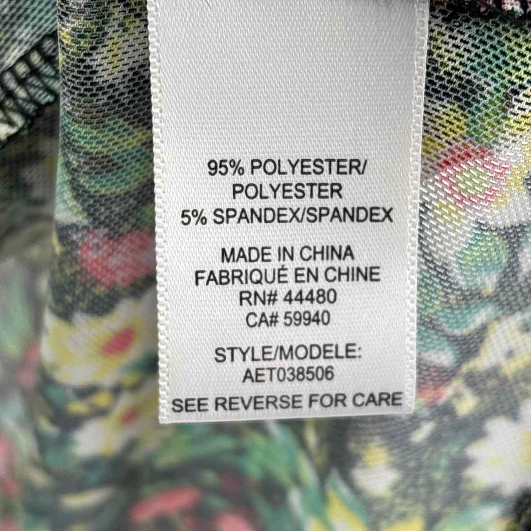 Size XL Multi-Color Shirt