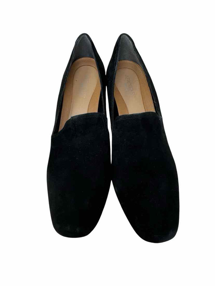 Shoe Size 11 AEROSOLES Black Suede Pumps