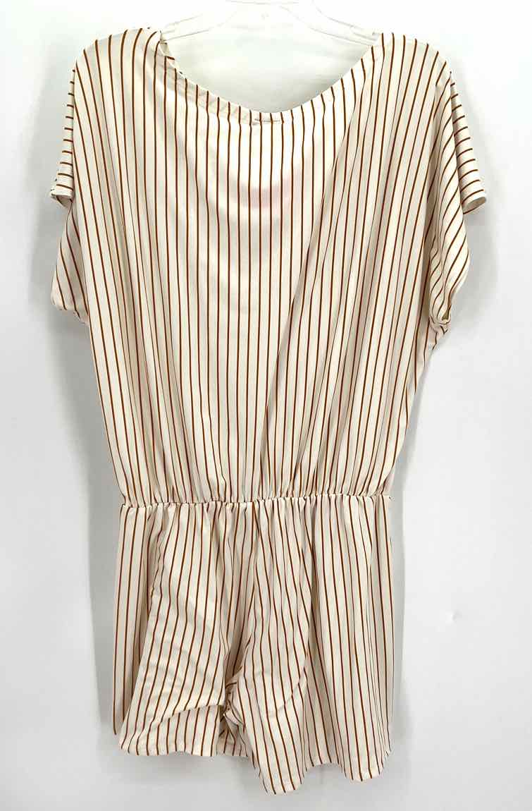 Size M Cream Romper