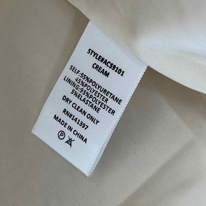 Size M ASTR Ivory Skirt