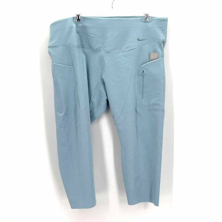 Size 2X Nike Light Blue Capri
