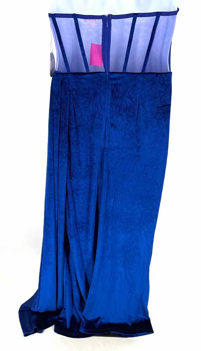 Size L Blue Velour PROM