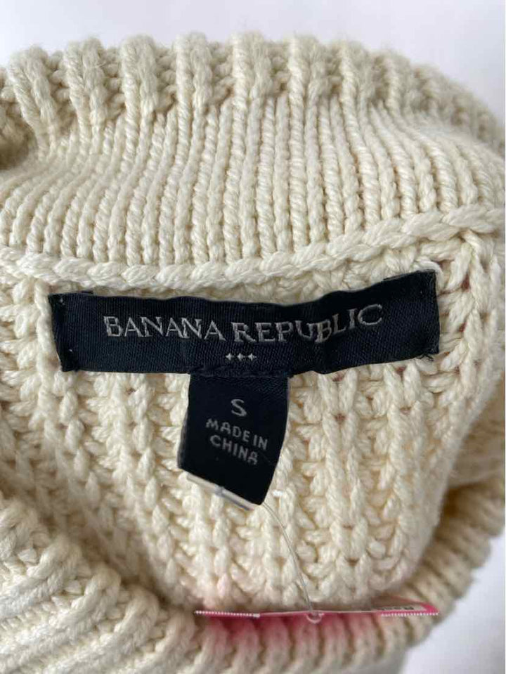 Size S Banana Republic Cream Sweater