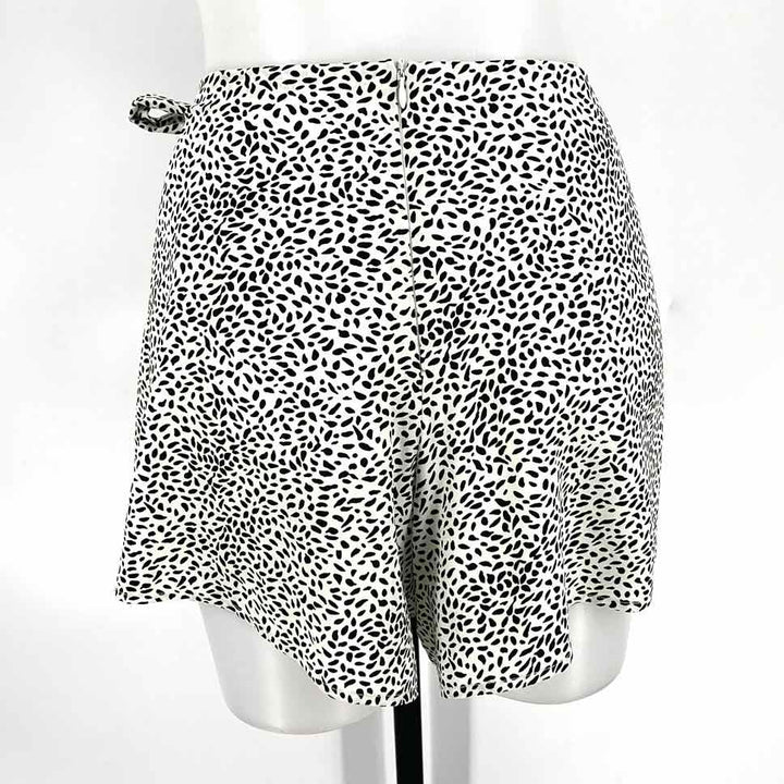 Size L ALTAR'D STATE White Print Shorts