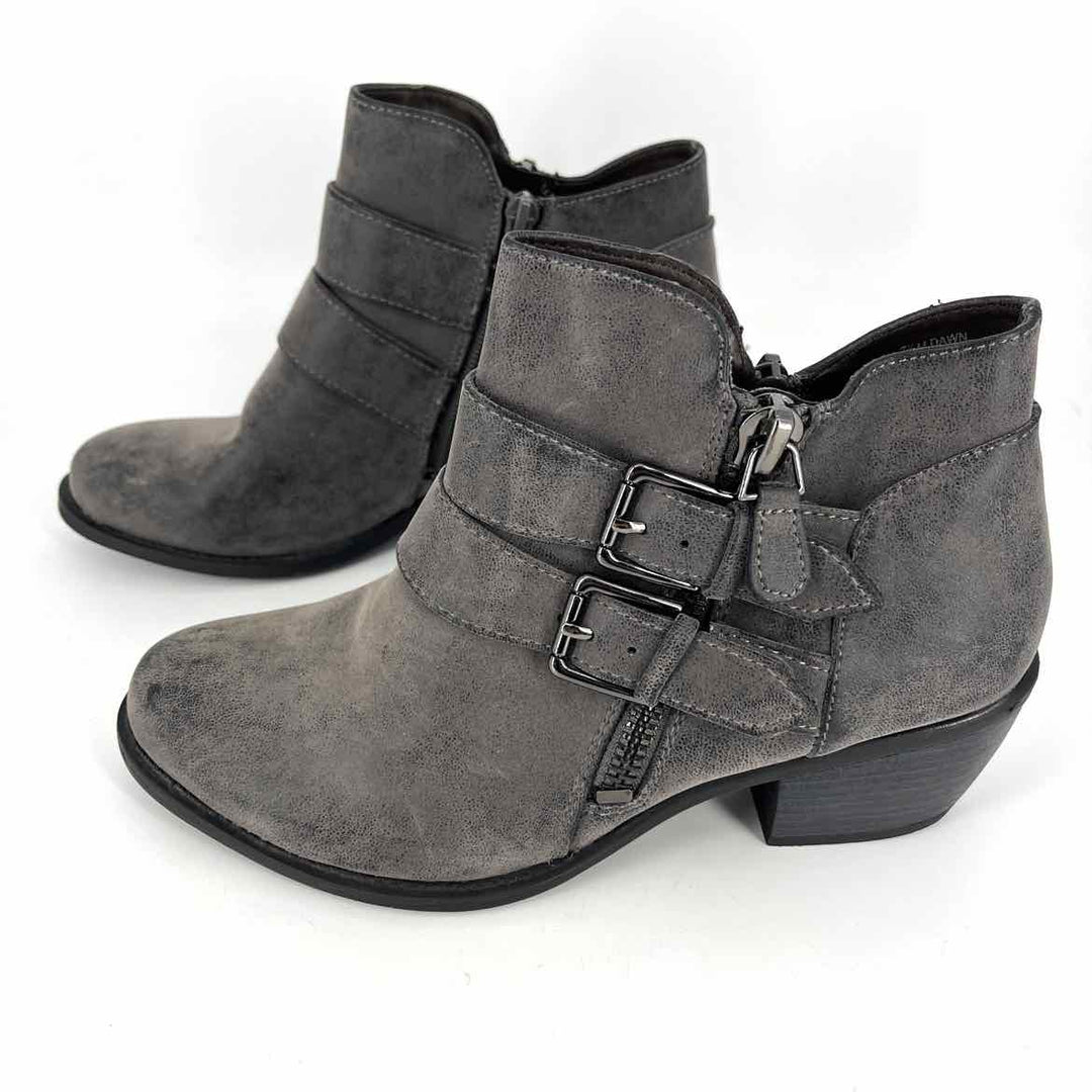 Shoe Size 7.5 NICOLE Gray Boots