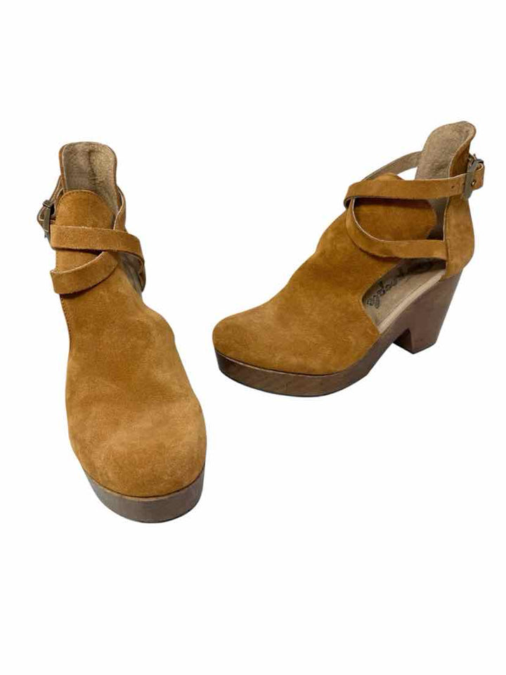 Shoe Size 38 FREE PEOPLE Brown Boots