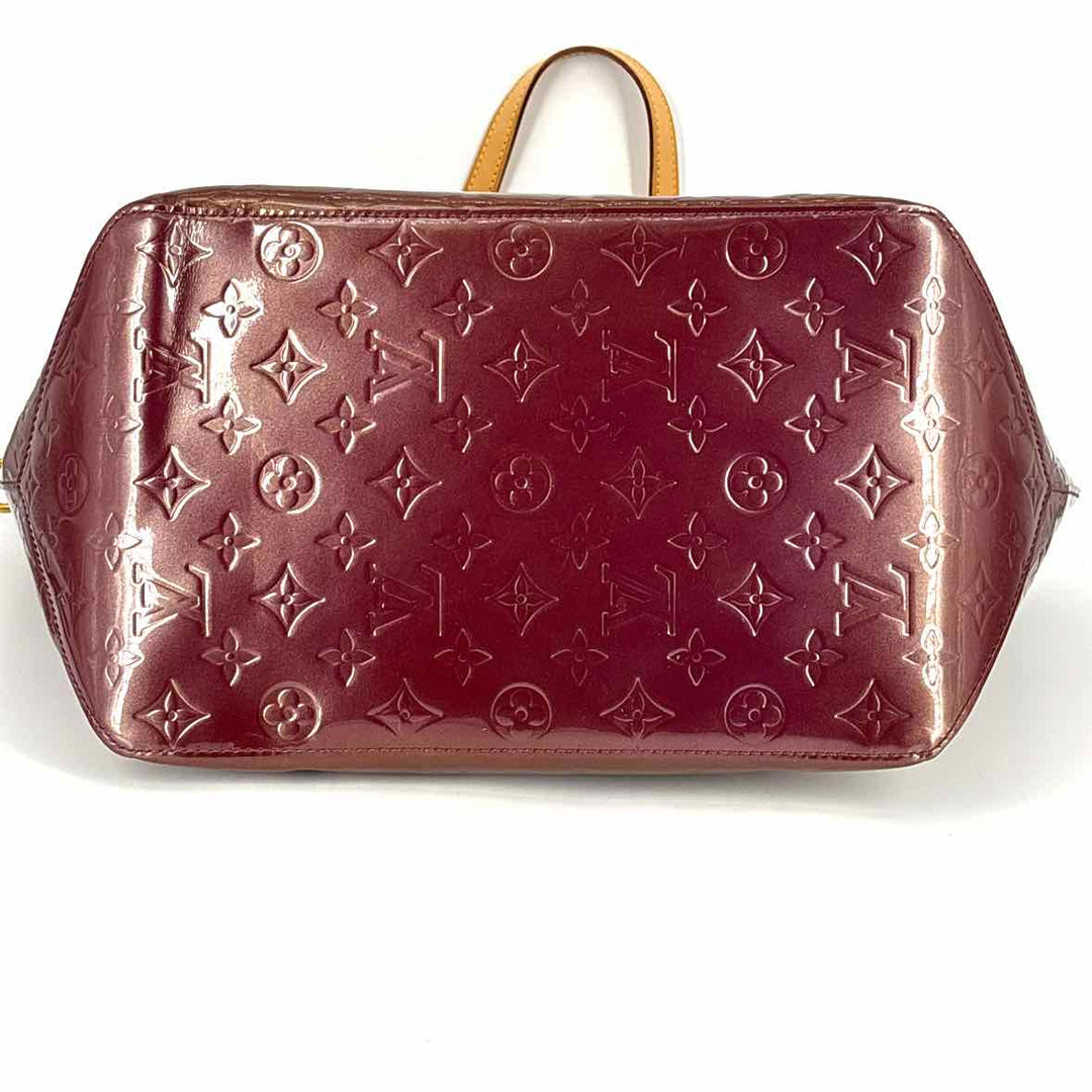 Louis Vuitton Luxury - Purse
