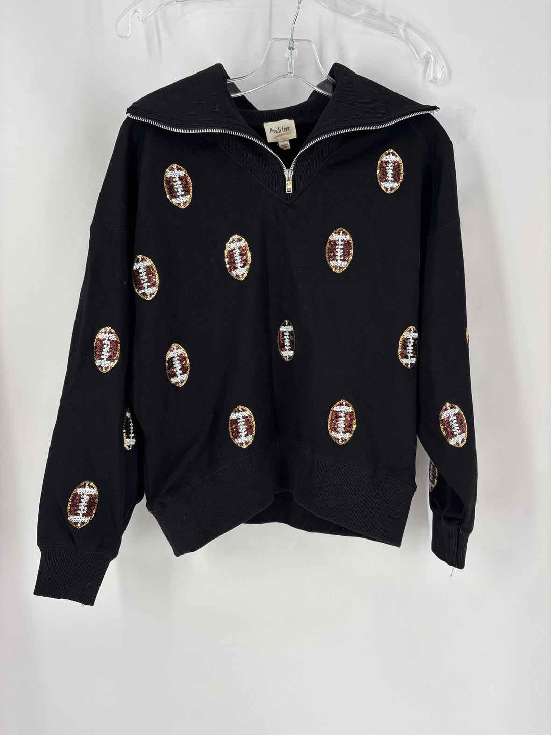 Size S PEACH LOVE Black Sweater