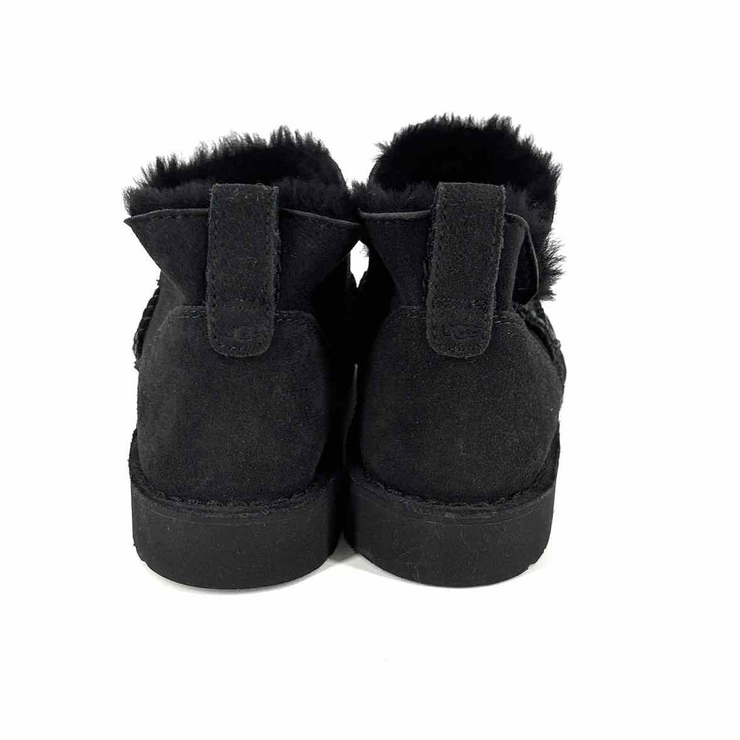 Shoe Size 7.5 Ugg Black Suede Boots