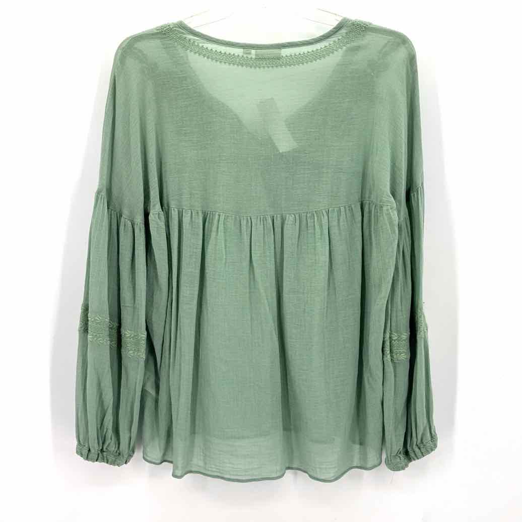 Size M SPARTINA Green Shirt