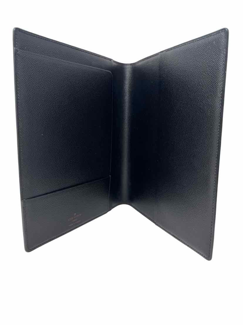 Louis Vuitton Luxury - Wallet