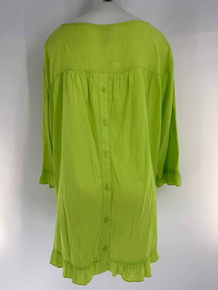 Size 3X MULTIPLES Green Shirt