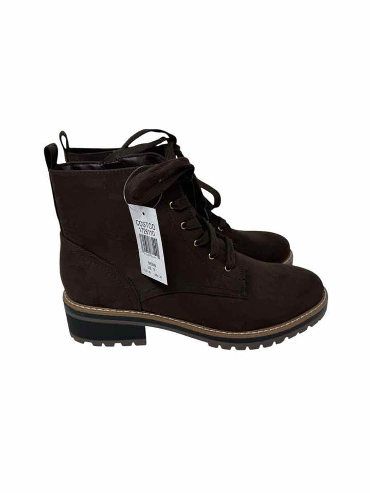 Shoe Size 9 Kensie Brown Suede Boots