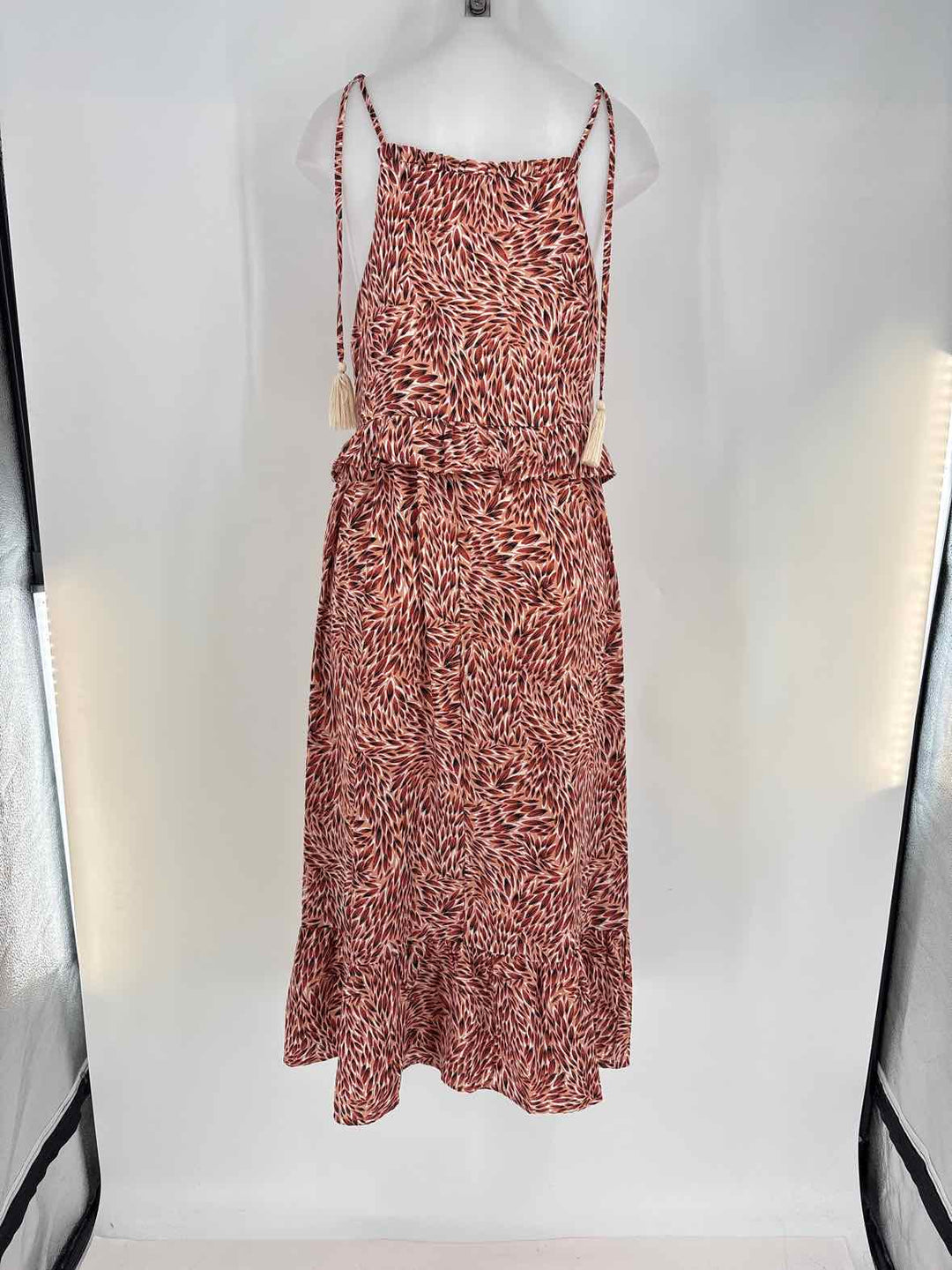 Size M THML ORANGE PRINT Dress