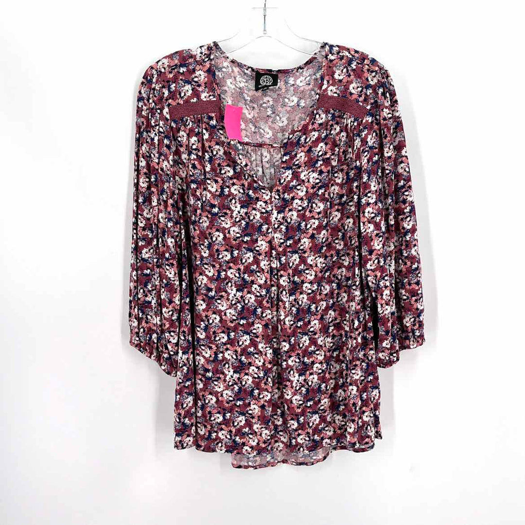 Size L BOBEAU Pink Lace Shirt