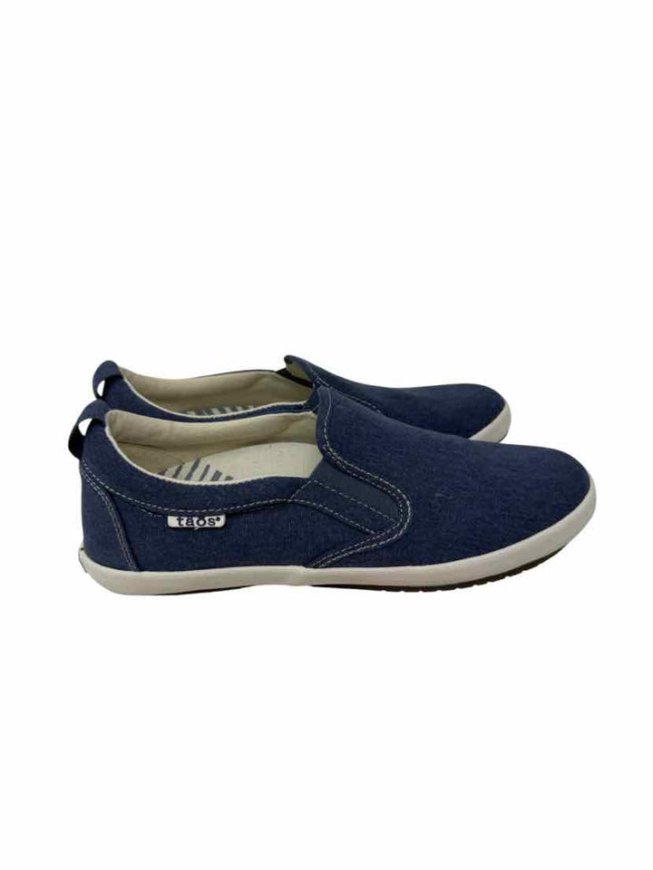 Shoe Size 7.5 TAOS Blue Sneakers