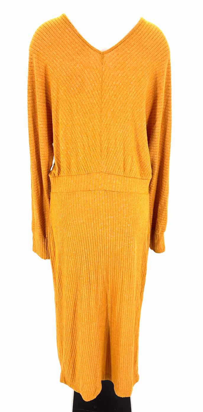 Size L DAILY PRACTICE Mustard Knit Dress
