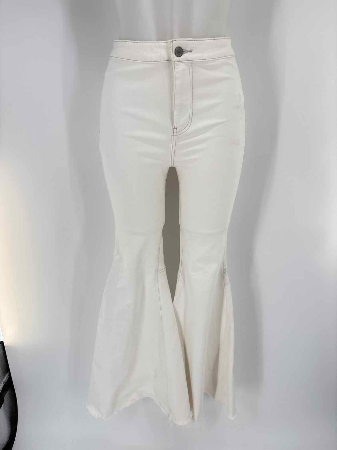 Size 26 WE THE FREE White Pants