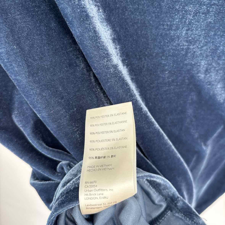Size M FREE PEOPLE Blue Shirt