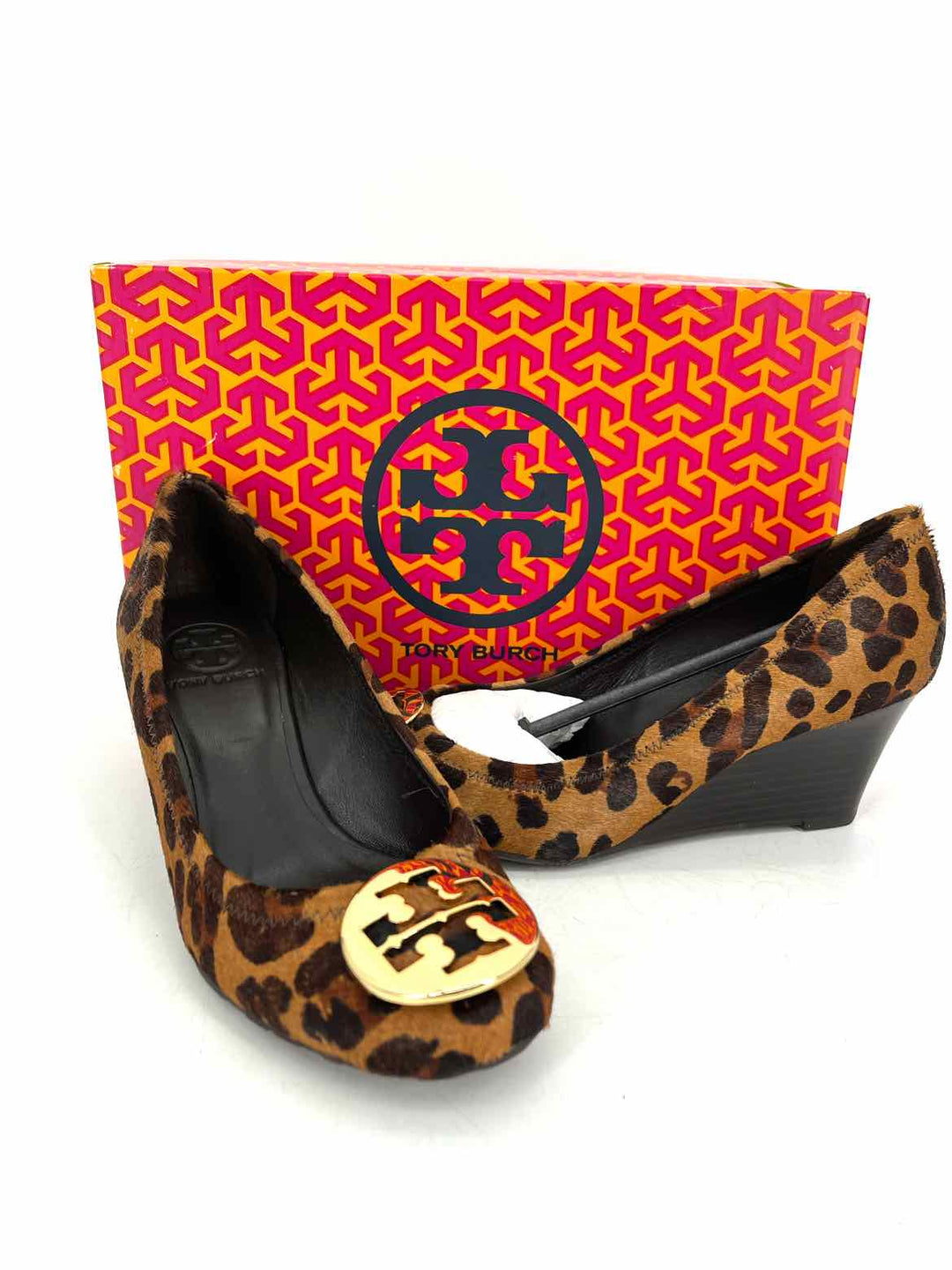 Shoe Size 7.5 Tory Burch Tan Pumps