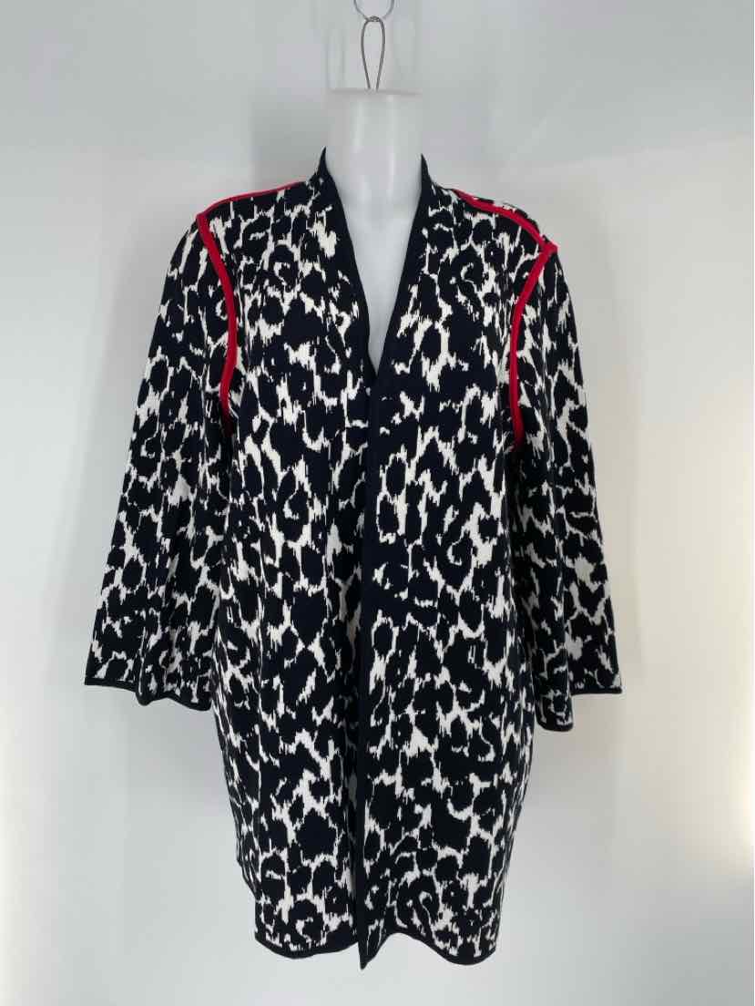 Size L Chico's Black/White Sweater