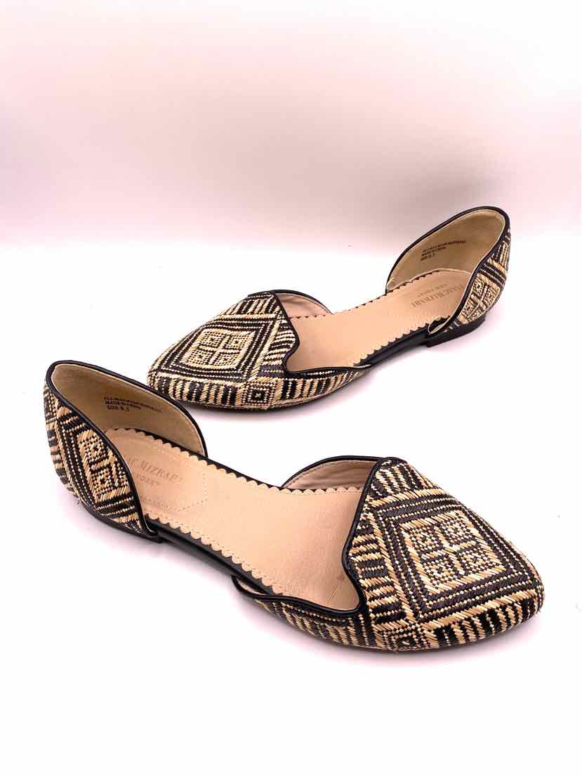 Shoe Size 8.5 ISSAC MIZRAHI TAN PRINT Flats