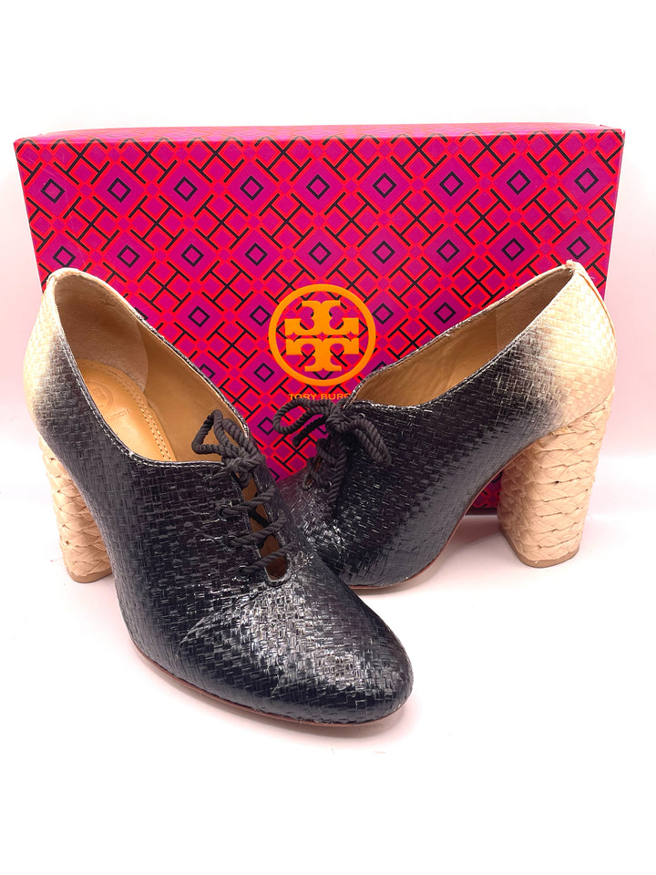 Shoe Size 8 Tory Burch Black Leather Pumps