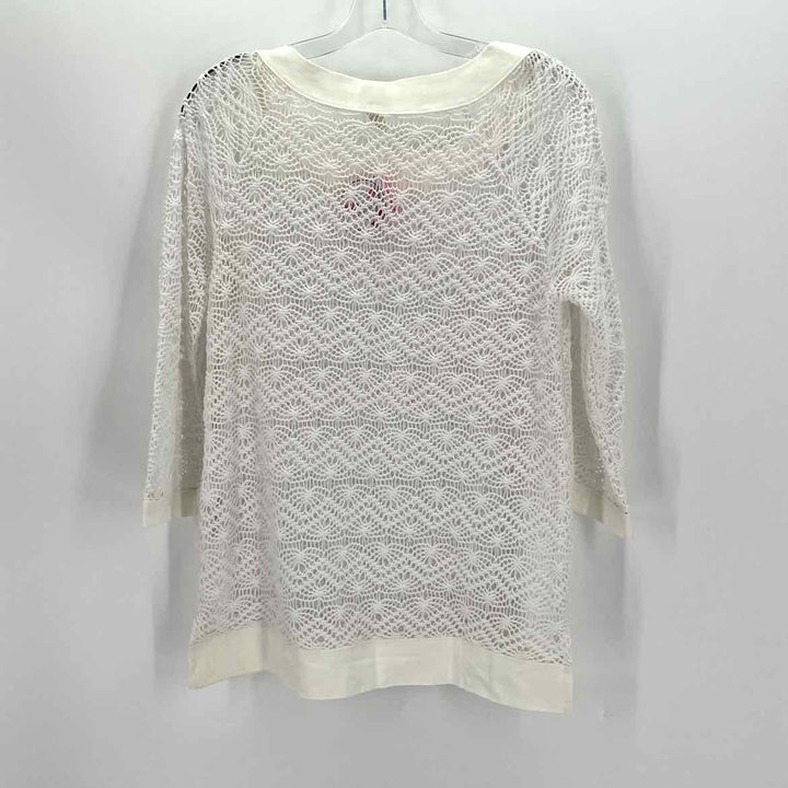 Size M Chico's White Knit Shirt