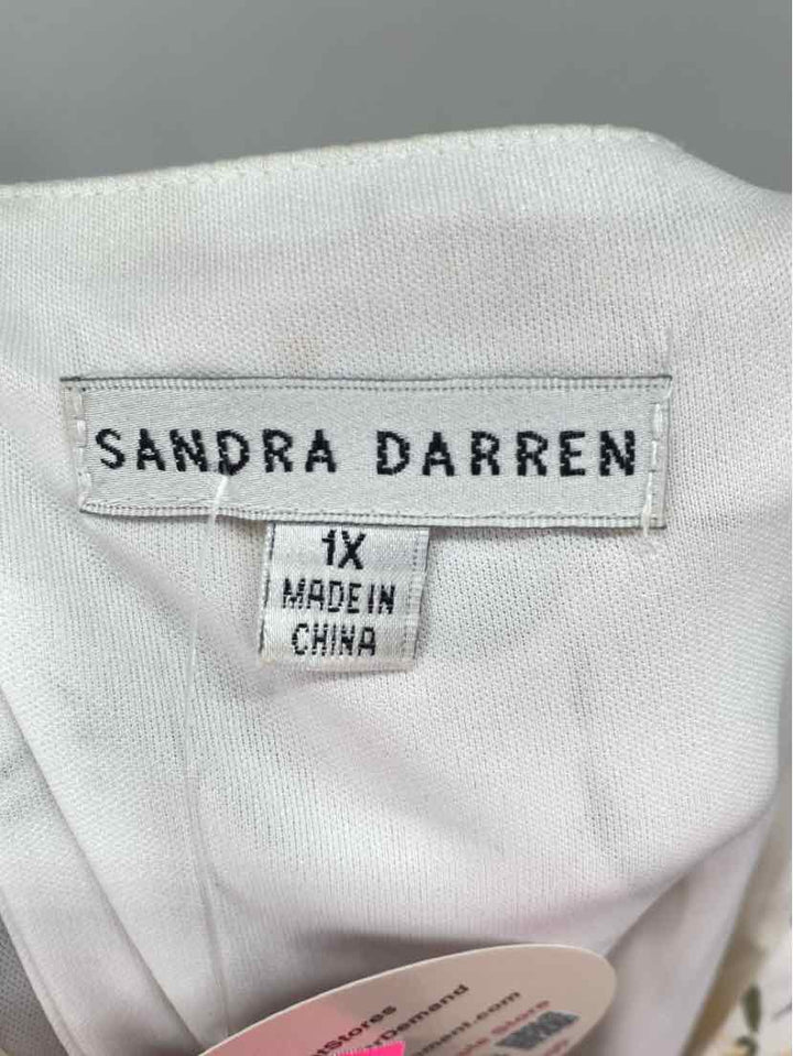 Size 1X Sandra Darren White Print Dress