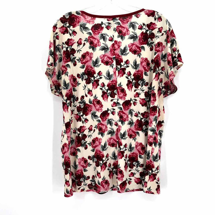Size XL Multi-Color Shirt