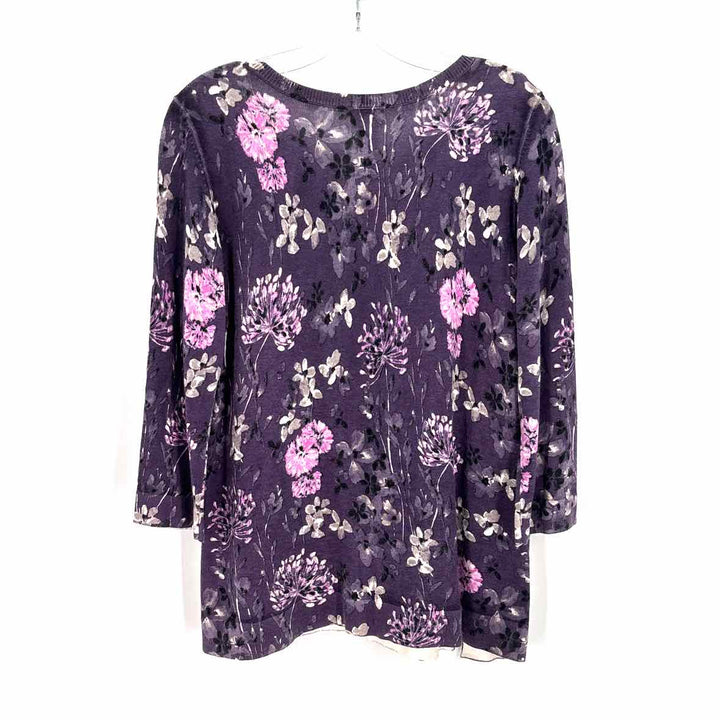Size M Chico's Purple Knit Shirt