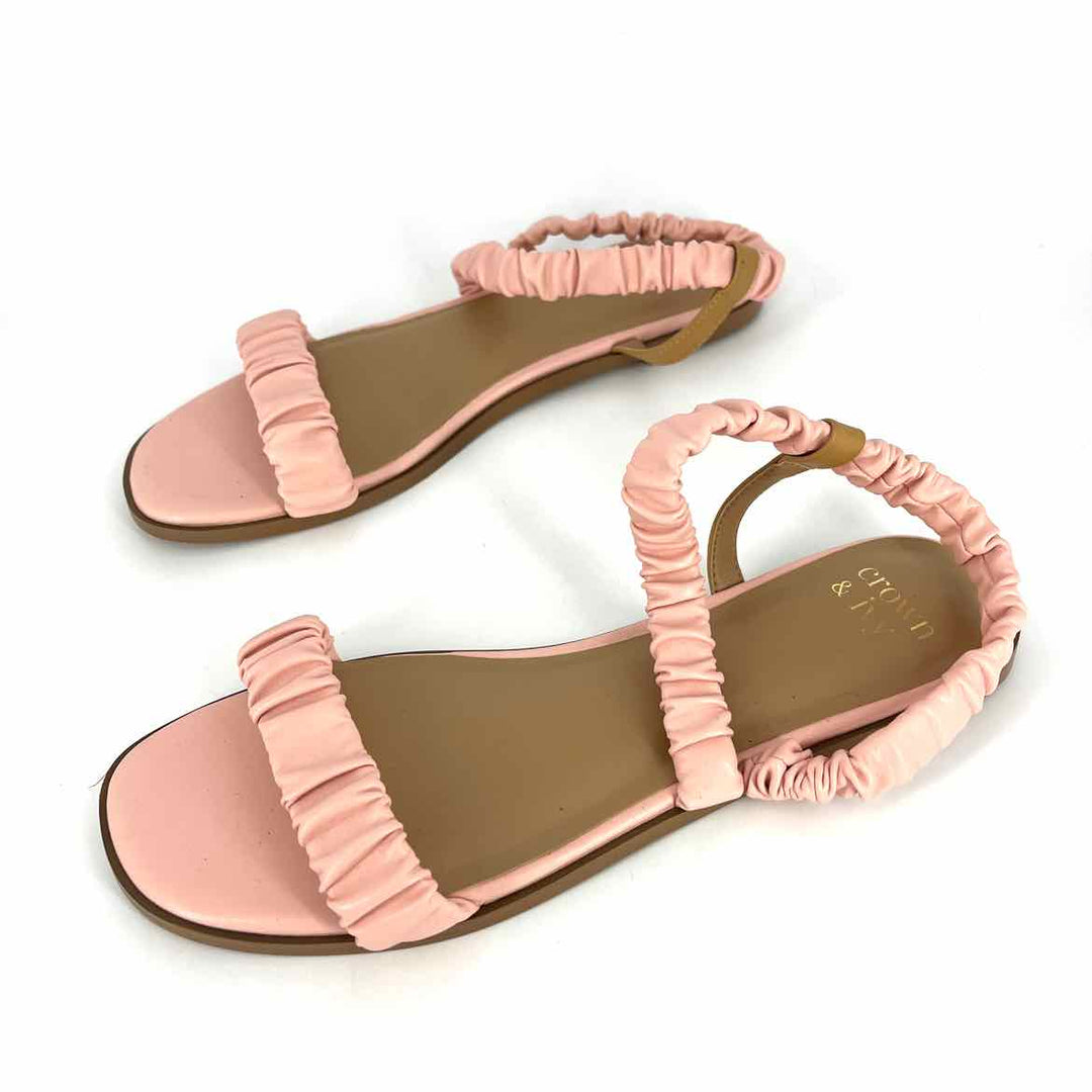 Shoe Size 10 CROWN & IVY Peach Sandals