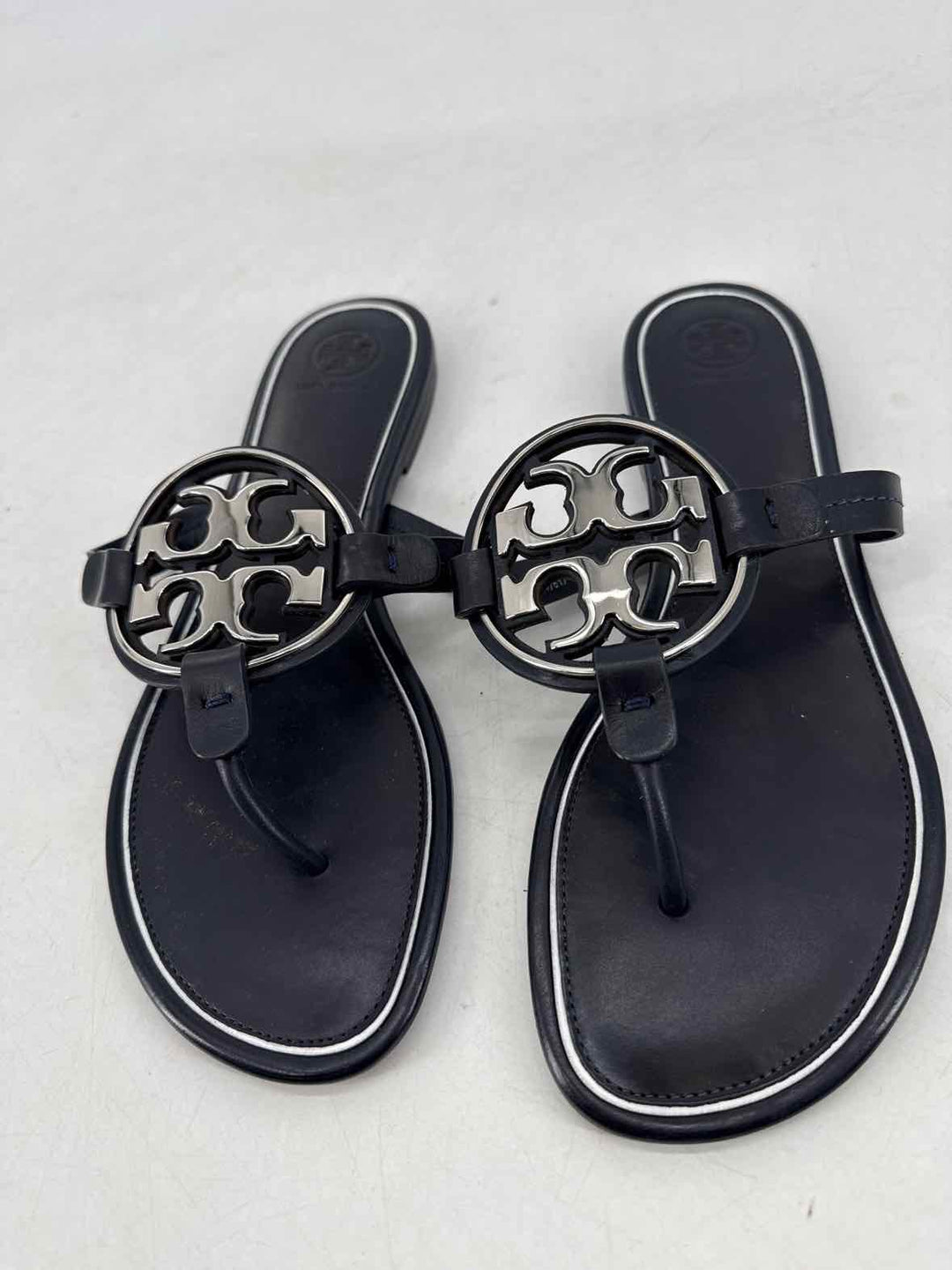 Shoe Size 9.5 Tory Burch Navy Leather Sandals