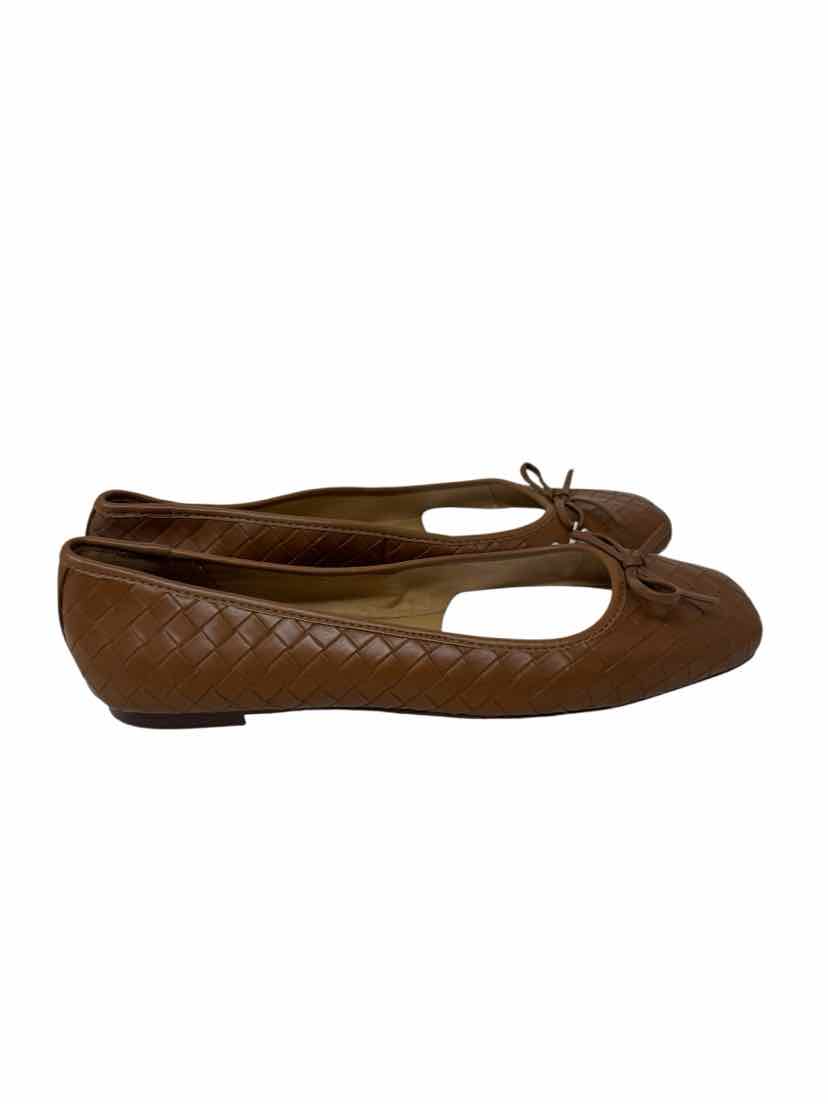 Shoe Size 8 J Crew Tan Leather Flats