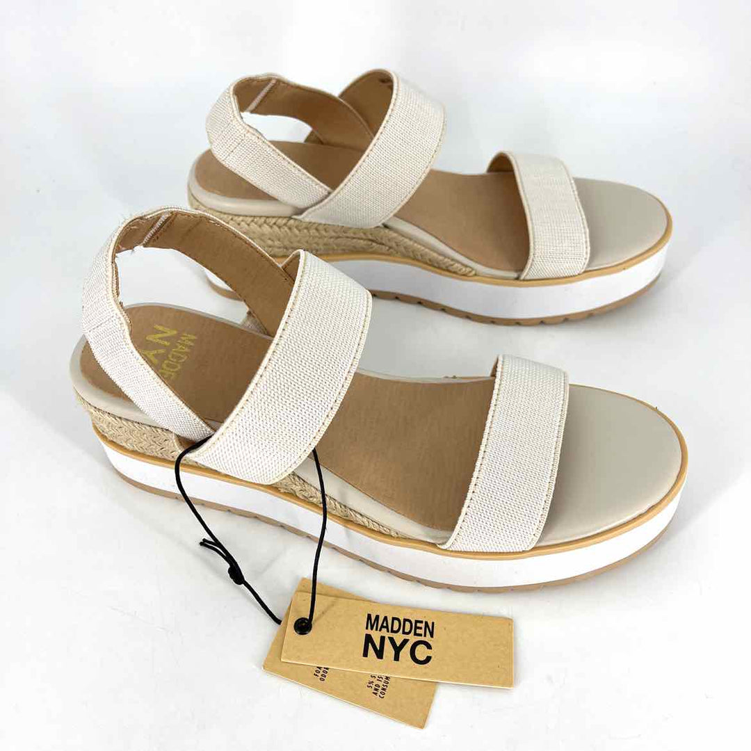 Shoe Size 7 Beige Sandals