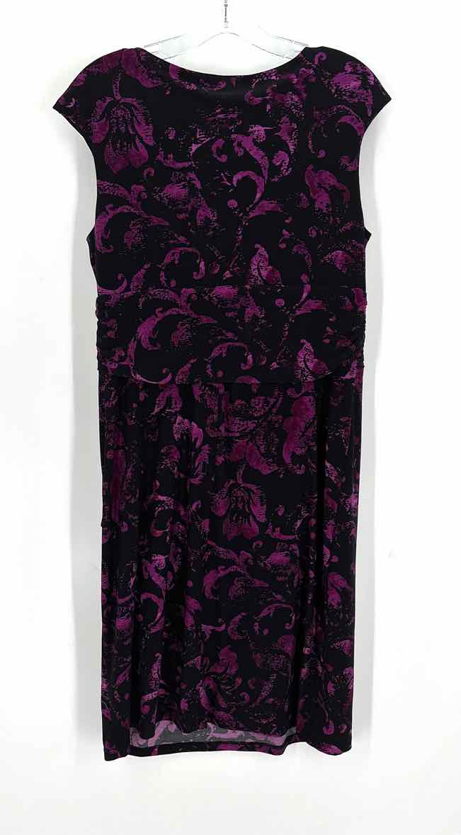 Size XL CHAPS Multi-Color Dress