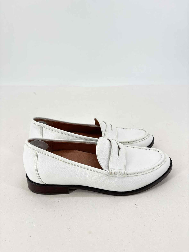 Shoe Size 10 VIONIC White Leather Loafers