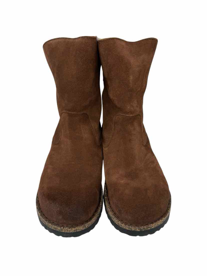 Shoe Size 39 Birkenstock Tan Suede Boots