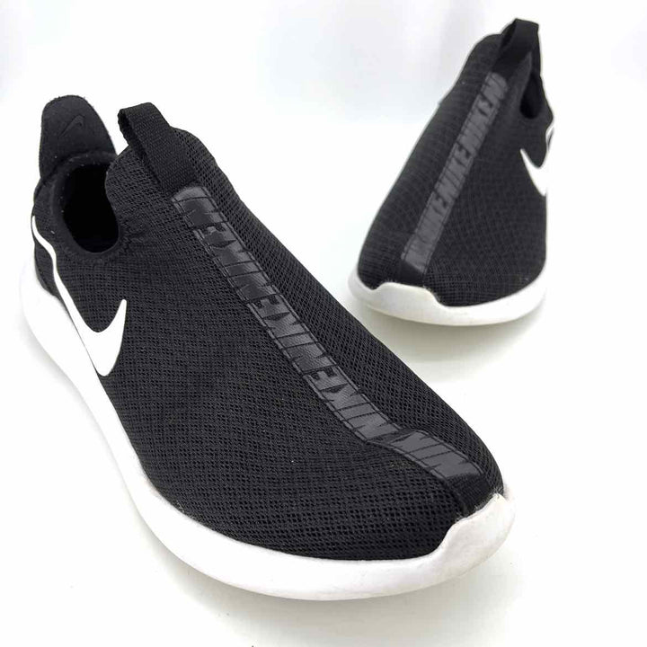 Shoe Size 12 Nike Black Knit Mesh Sneakers