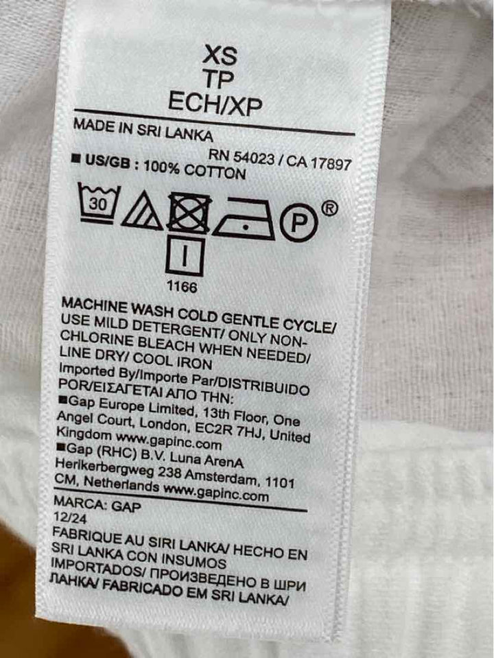 Size XS GAP Cream Pants