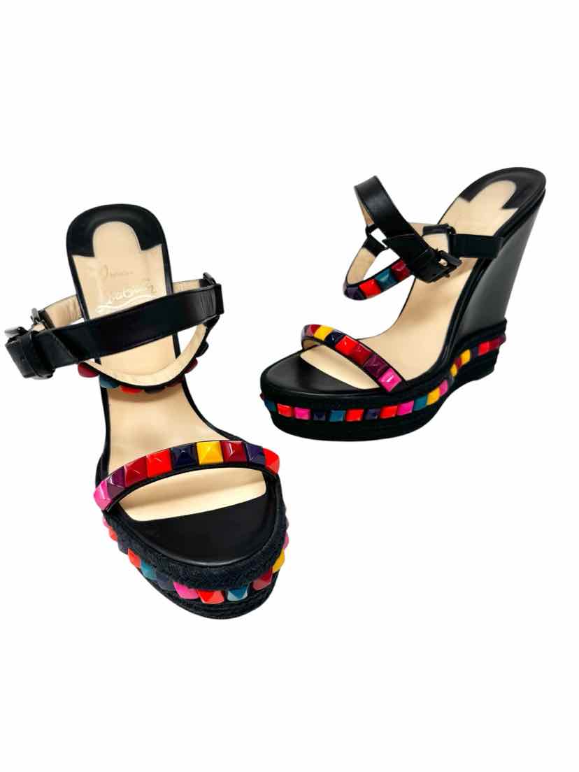 Shoe Size 39 CHRISTIAN LOUBOUTIN Multi-Color Sandals