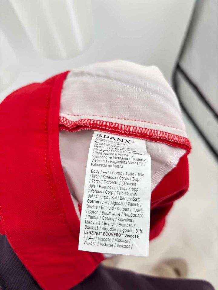 Size 1X SPANX Red Capri